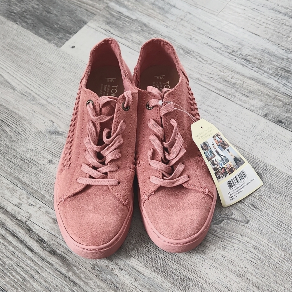NWT Toms Wmn Lenox Sneakers